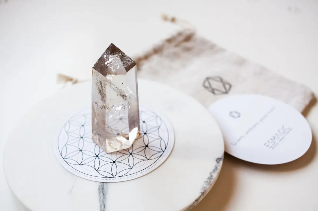 a diamond sitting on top of a white plate